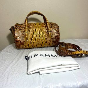 BRAHMIN CLAIRE SATCHEL gently used. Make AN OFFER.